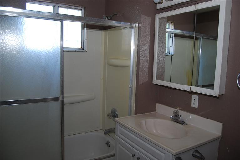 809 Atlantic Dr, Modesto, CA 95358 photo 3