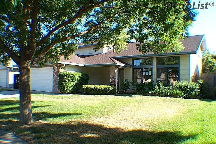 724 Kinshire Way, Patterson, CA 95363 photo 1