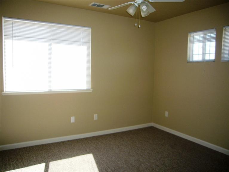 2207 Sorrel Dr, Turlock, CA 95380 photo 7