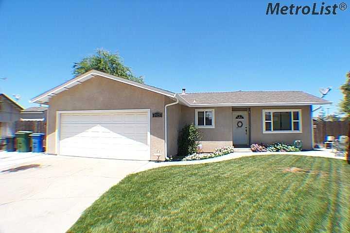 1925 Cody Ct, Turlock, CA 95380 photo 1