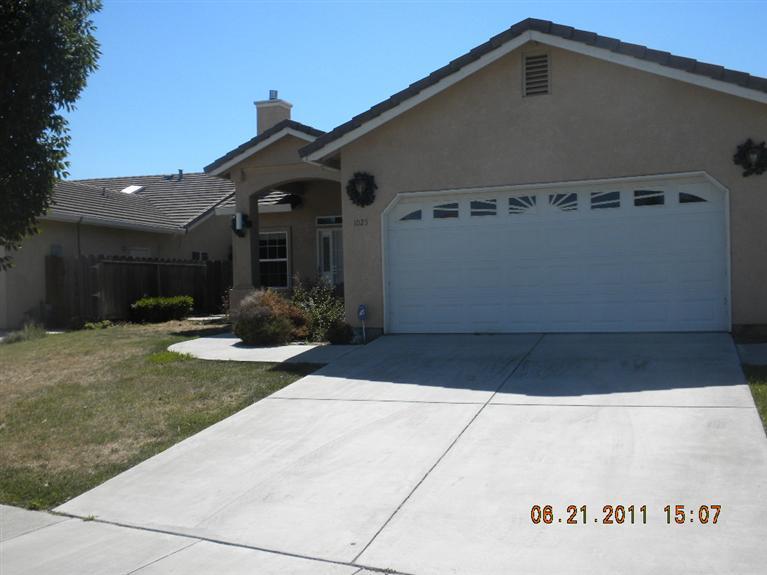 1025 Jayhawk Way, Modesto, CA 95358 photo 2