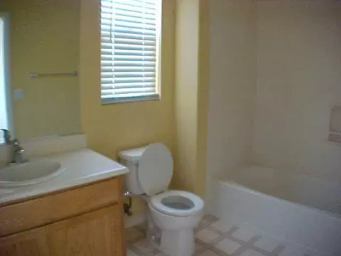 1271 Manley Dr, Tracy, CA 95377 photo 10