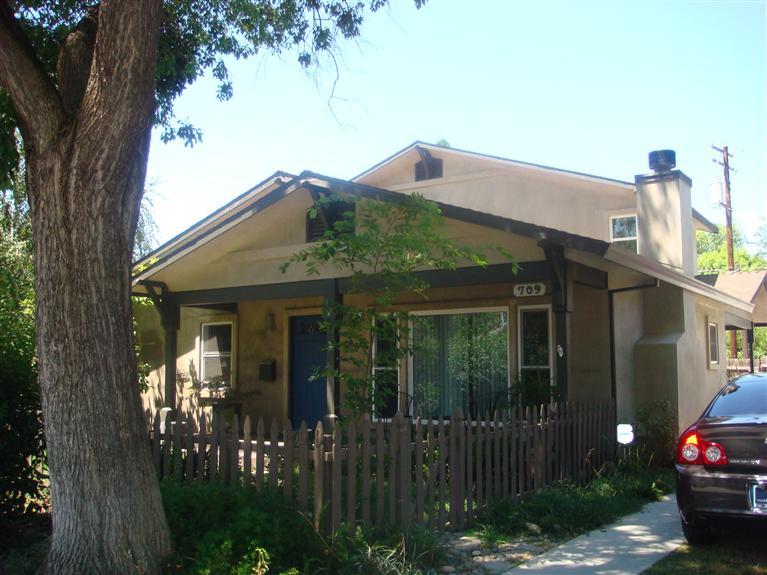 709 Baldwin St, Modesto, CA 95350 photo 1