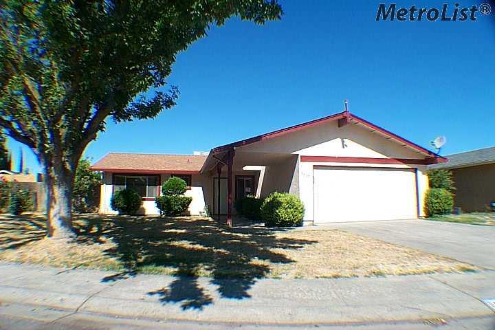 1517 Seattle St, Modesto, CA 95358 photo 1