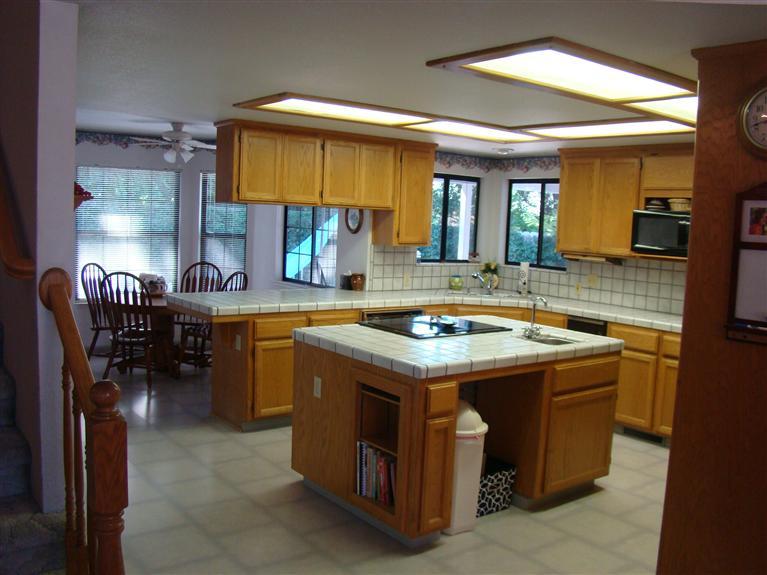 3813 Drakeshire Dr, Modesto, CA 95356 photo 7
