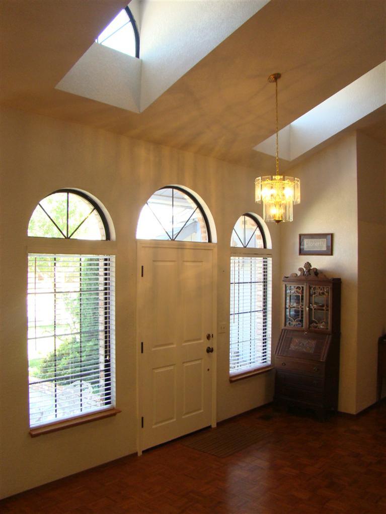 3813 Drakeshire Dr, Modesto, CA 95356 photo 4