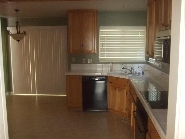 2201 N Daubenberger Rd, Turlock, CA 95382 photo 4