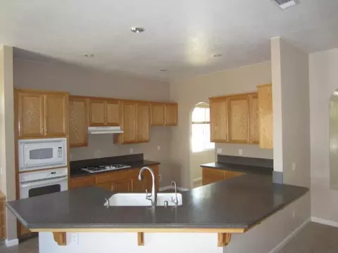 3409 Soquel Ct, Modesto, CA 95355 photo 4