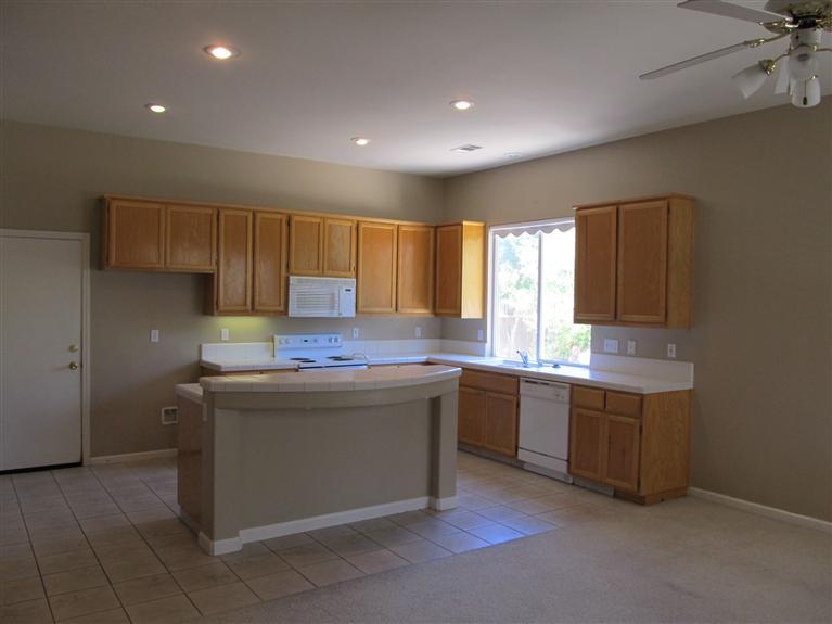 3524 Pinenut Ct, Modesto, CA 95355 photo 8