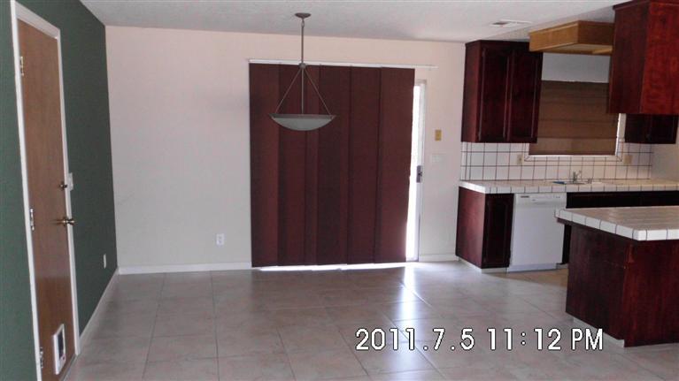 983 Foxfire Dr, Manteca, CA 95337 photo 3