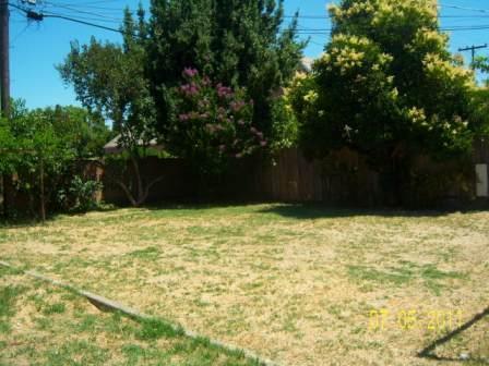 329 E Vine St, Lodi, CA 95240 photo 9