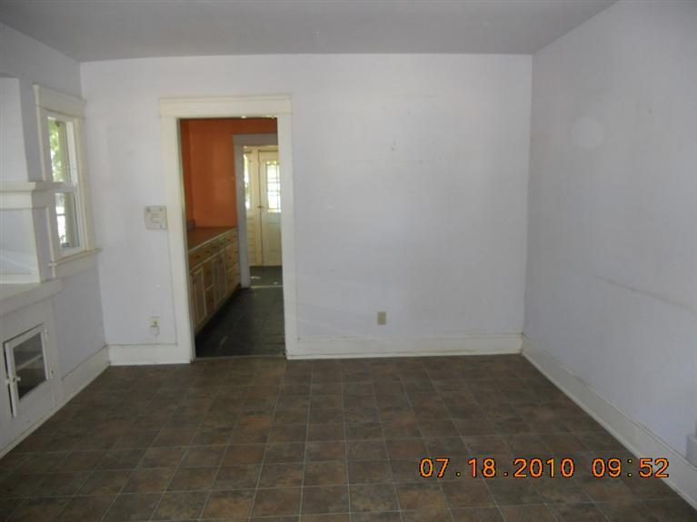 514 7th St, Gustine, CA 95322 photo 4
