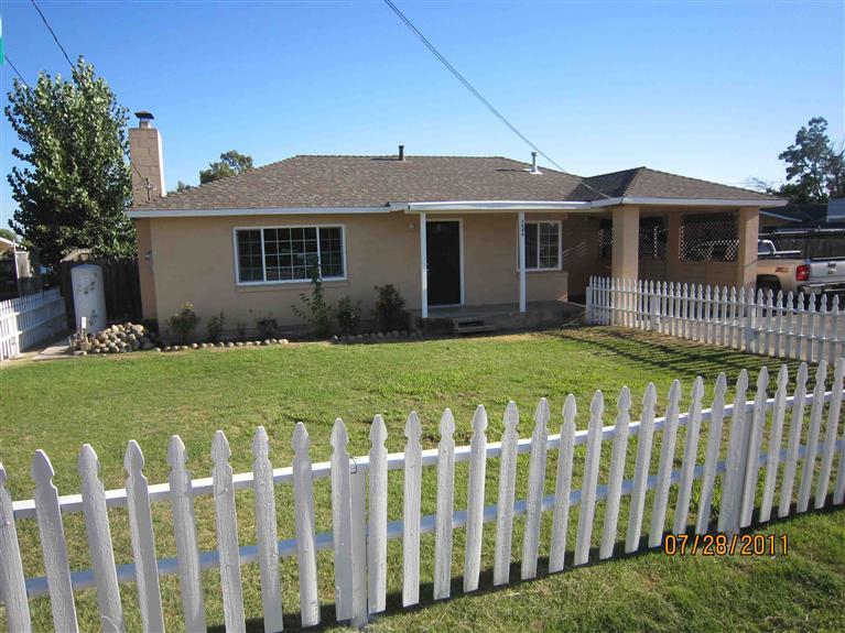 3646 E Collier Rd, Acampo, CA 95220 photo 1