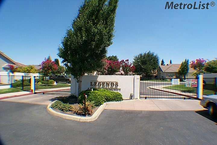 2660 Hogan Dr, Turlock, CA 95382 photo 1