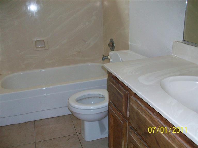 554 De Lash Ct, Patterson, CA 95363 photo 6