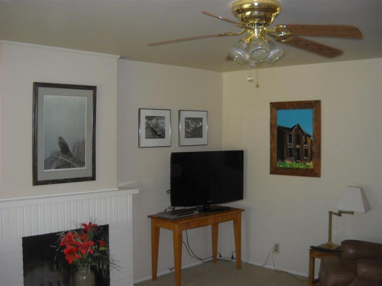 5709 Grant Ave, Carmichael, CA 95608 photo 3