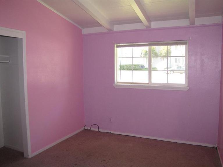 804 E St, Oakdale, CA 95361 photo 6