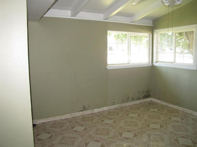 804 E St, Oakdale, CA 95361 photo 7