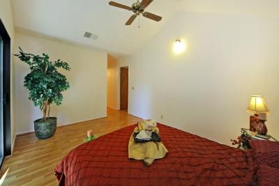 2210 Calaveras Ave, Davis, CA 95616 photo 22