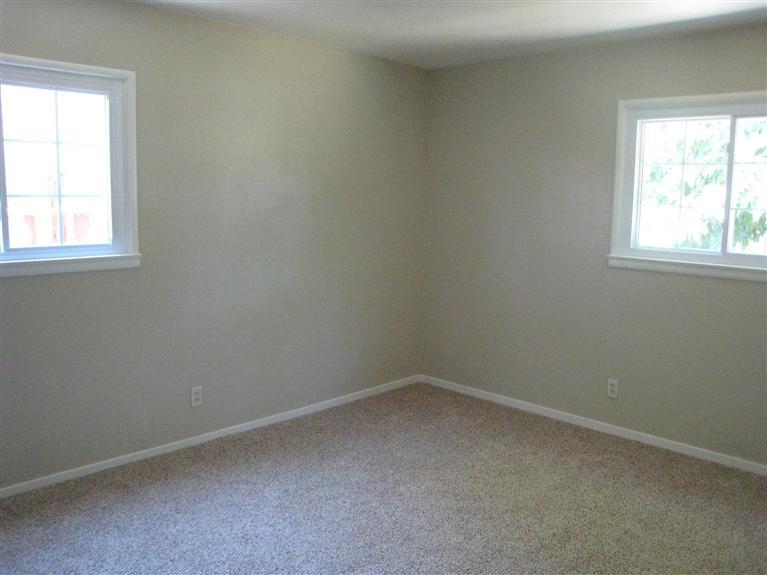 2325 Viola St, Modesto, CA 95354 photo 6