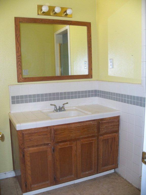 2208 Thomas St, Ceres, CA 95307 photo 5