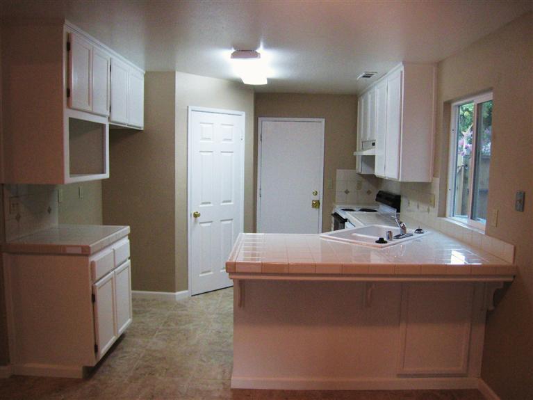 1941 Walnut Haven Dr, Modesto, CA 95355 photo 2