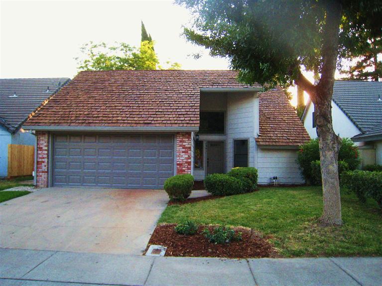1941 Walnut Haven Dr, Modesto, CA 95355 photo 1