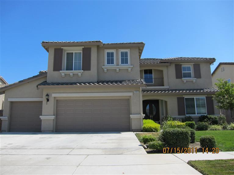 3880 Hyacinth Dr, Ceres, CA 95307 photo 1