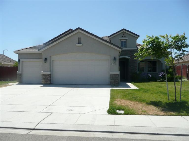 228 Preakness Cir, Manteca, CA 95337 photo 1