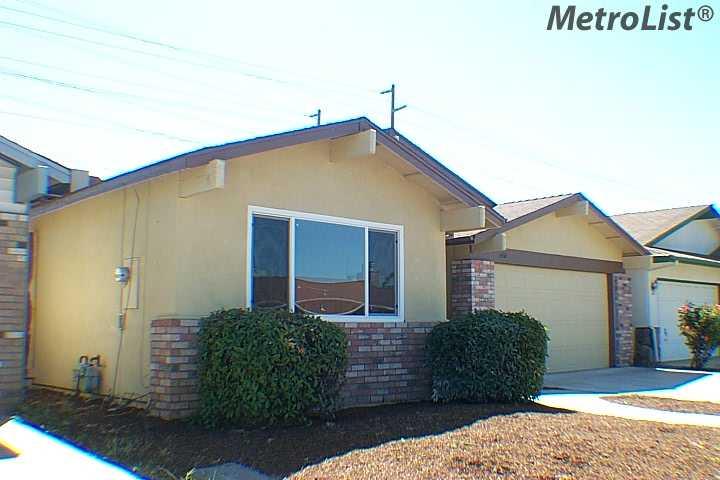 1432 Prospect Ln, Modesto, CA 95355 photo 1