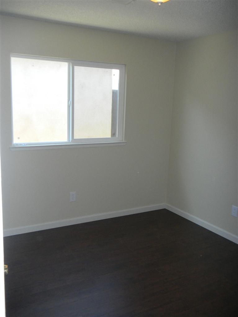 1432 Prospect Ln, Modesto, CA 95355 photo 9