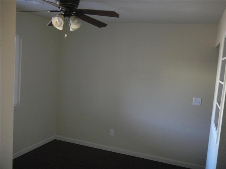 1432 Prospect Ln, Modesto, CA 95355 photo 4