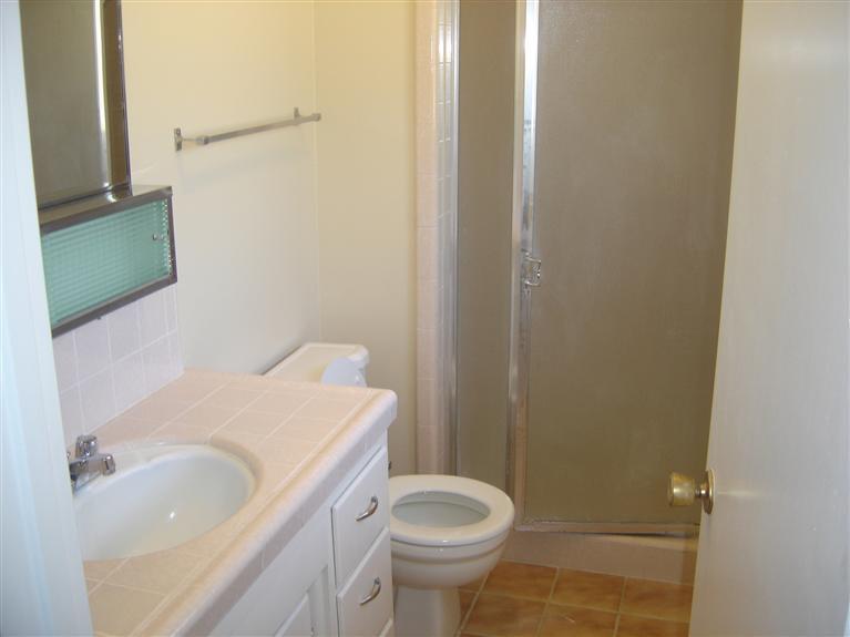 1213 Latimer Ave, Modesto, CA 95351 photo 8