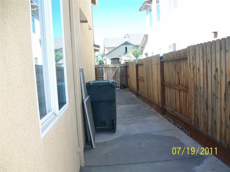 2820 Essie Way, Modesto, CA 95355 photo 12