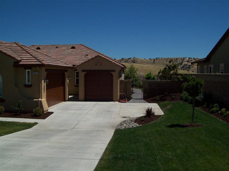 9261 Panoz Ct, Patterson, CA 95363 photo 3