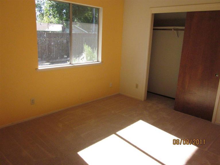 6121 Beech Ave, Orangevale, CA 95662 photo 7