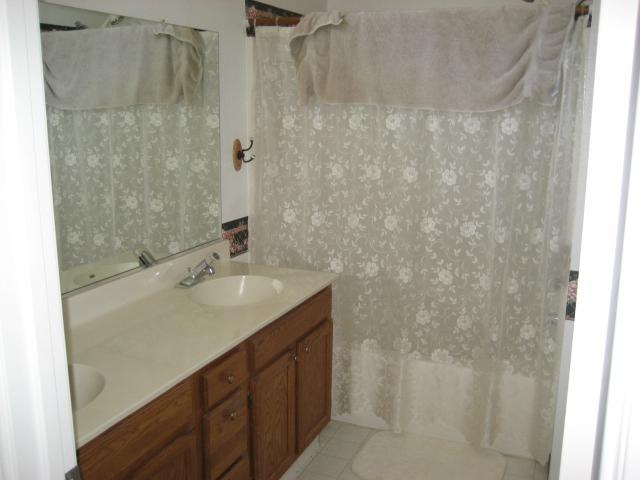 246 Cinnamon Dr, Galt, CA 95632 photo 7