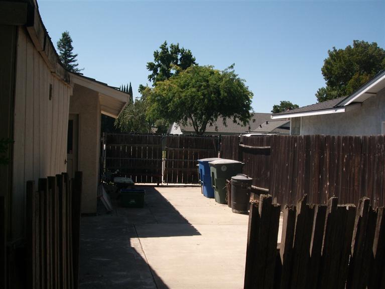 1358 Bunker Ln, Manteca, CA 95336 photo 6