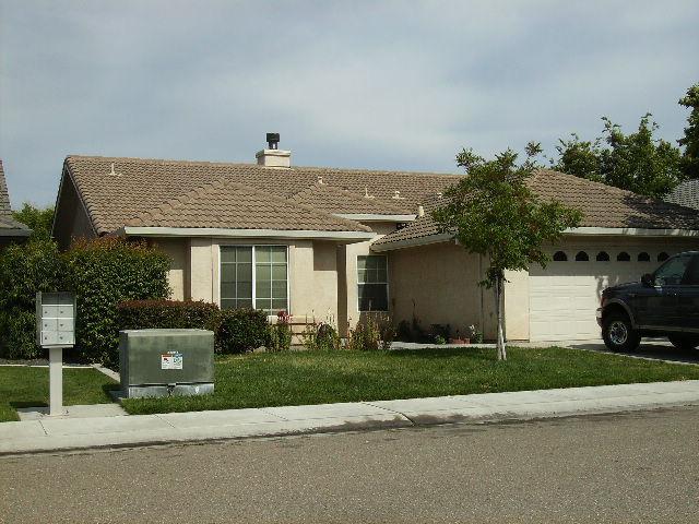 626 Comstock Ln, Manteca, CA 95336 photo 1
