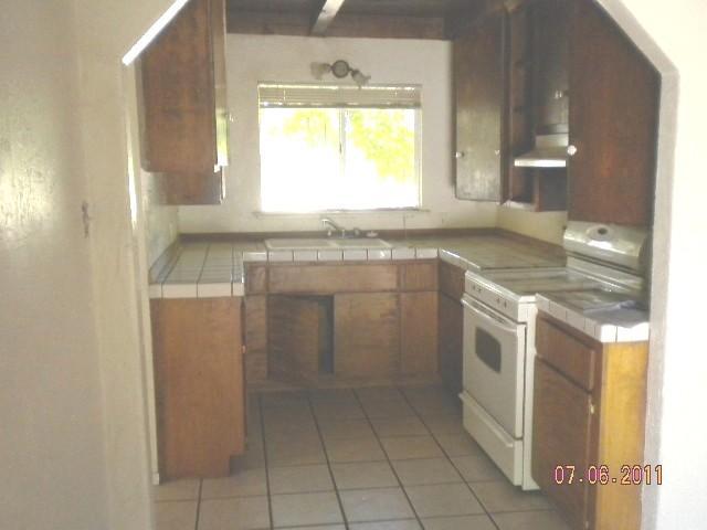 2073 Beachwood Dr, Merced, CA 95348 photo 4