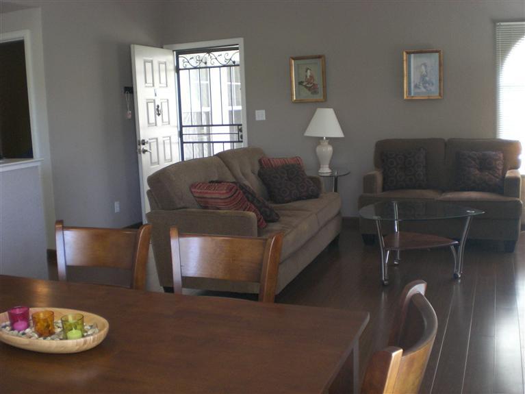 3008 Beachcomber Dr, Rocklin, CA 95677 photo 2