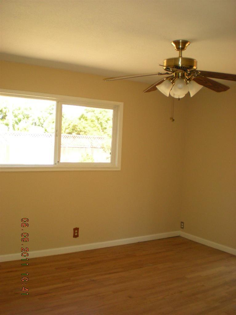 1015 Durant St, Modesto, CA 95350 photo 7