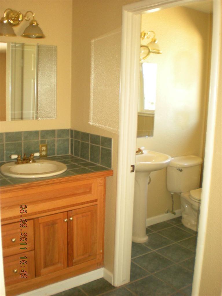 1015 Durant St, Modesto, CA 95350 photo 8