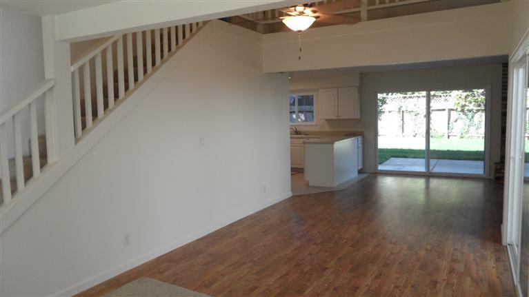 1127 Decatur Ct, Davis, CA 95618 photo 2