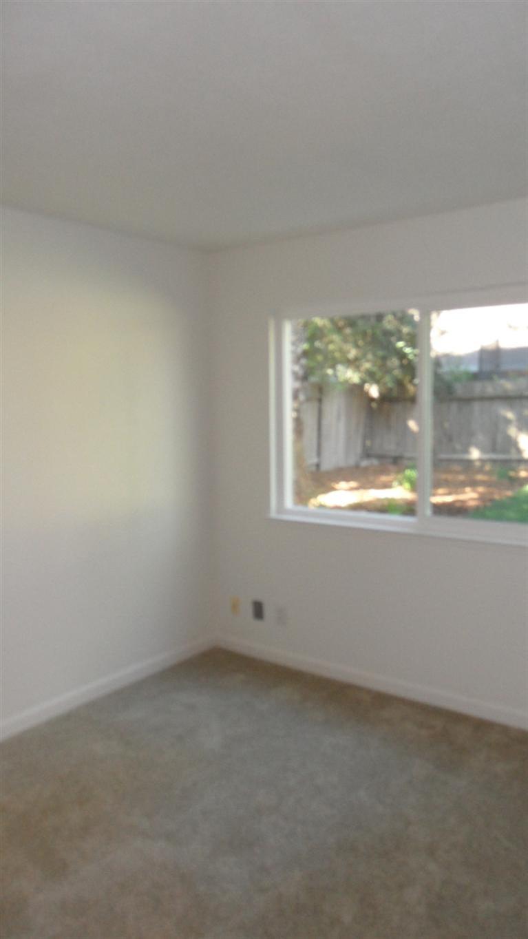 1127 Decatur Ct, Davis, CA 95618 photo 9