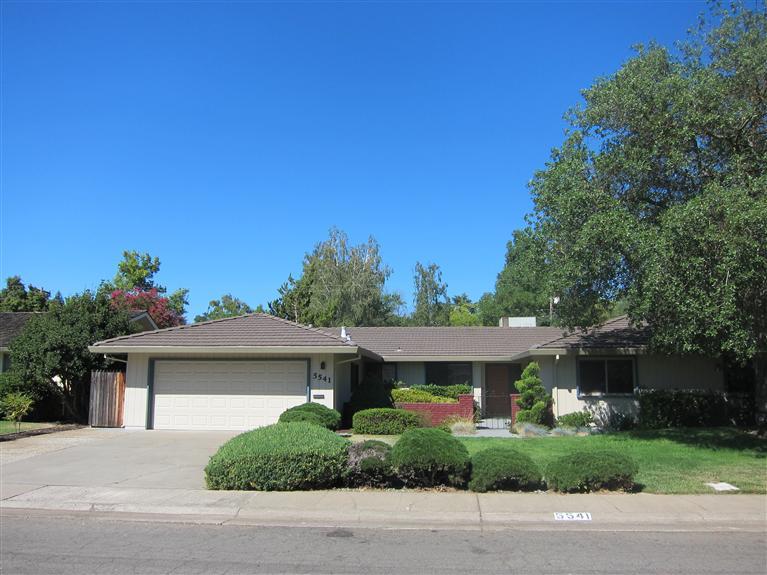 5541 Ivanhoe Way, Carmichael, CA 95608 photo 1