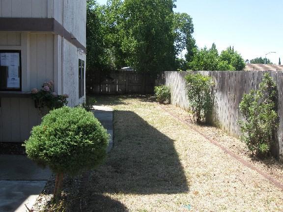 1365 Cory Ln, Manteca, CA 95336 photo 4