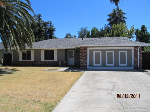 1620 River Rd, Modesto, CA 95351 photo 2