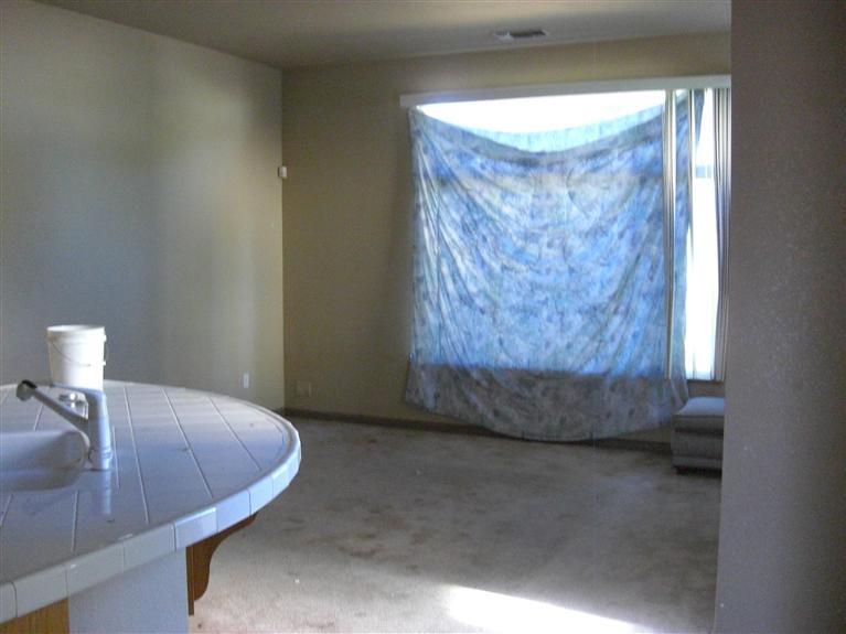 327 W Springer Dr, Turlock, CA 95382 photo 5