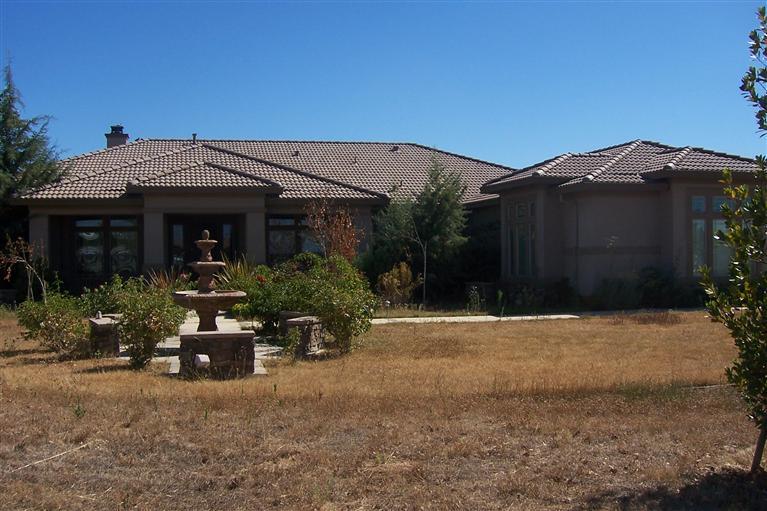 9321 Stablegate Rd, Wilton, CA 95693 photo 1
